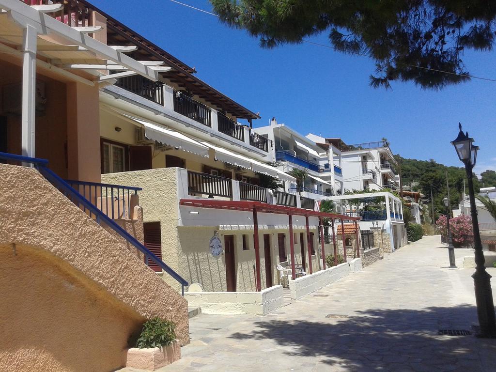 Pansion Nikos Apartment Patitiri  Luaran gambar